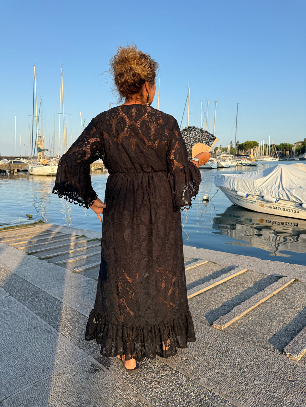 ABITO NERO IN PIZZO DI COTONE  SARA