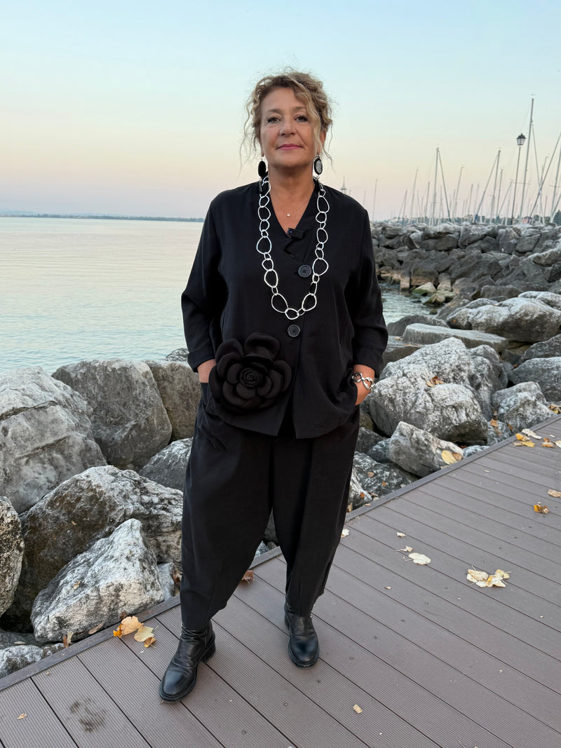 COMPLETO MALU’ CON PANTALONI NERO