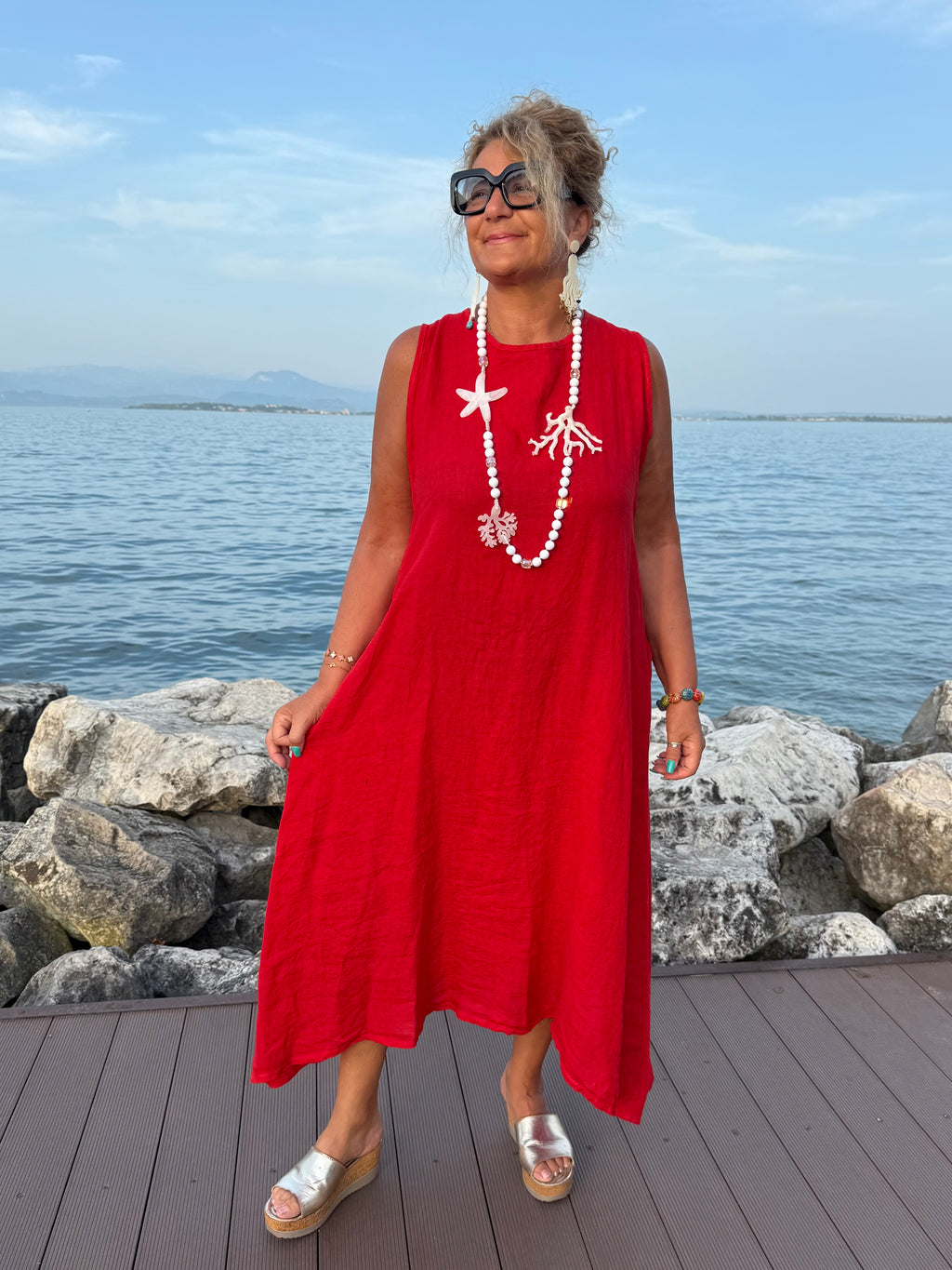 ABITO ROSSO ELIDIE IN LINO
