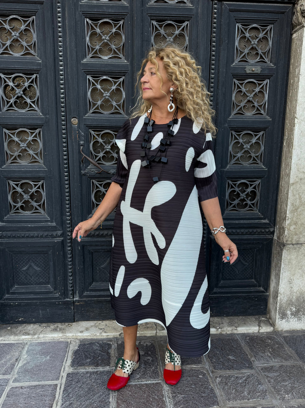ABITO CHIC