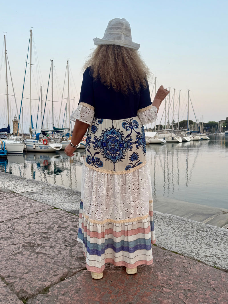 ABITO CLELIA