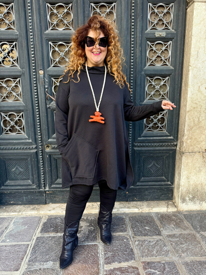 ABITO/BLUSA SVASATA MOTIVO GEOMETRICO