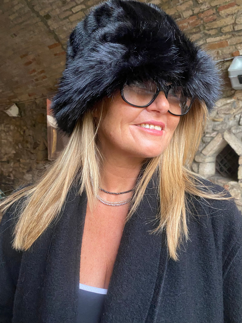 CAPPELLINO TEDDY NERO