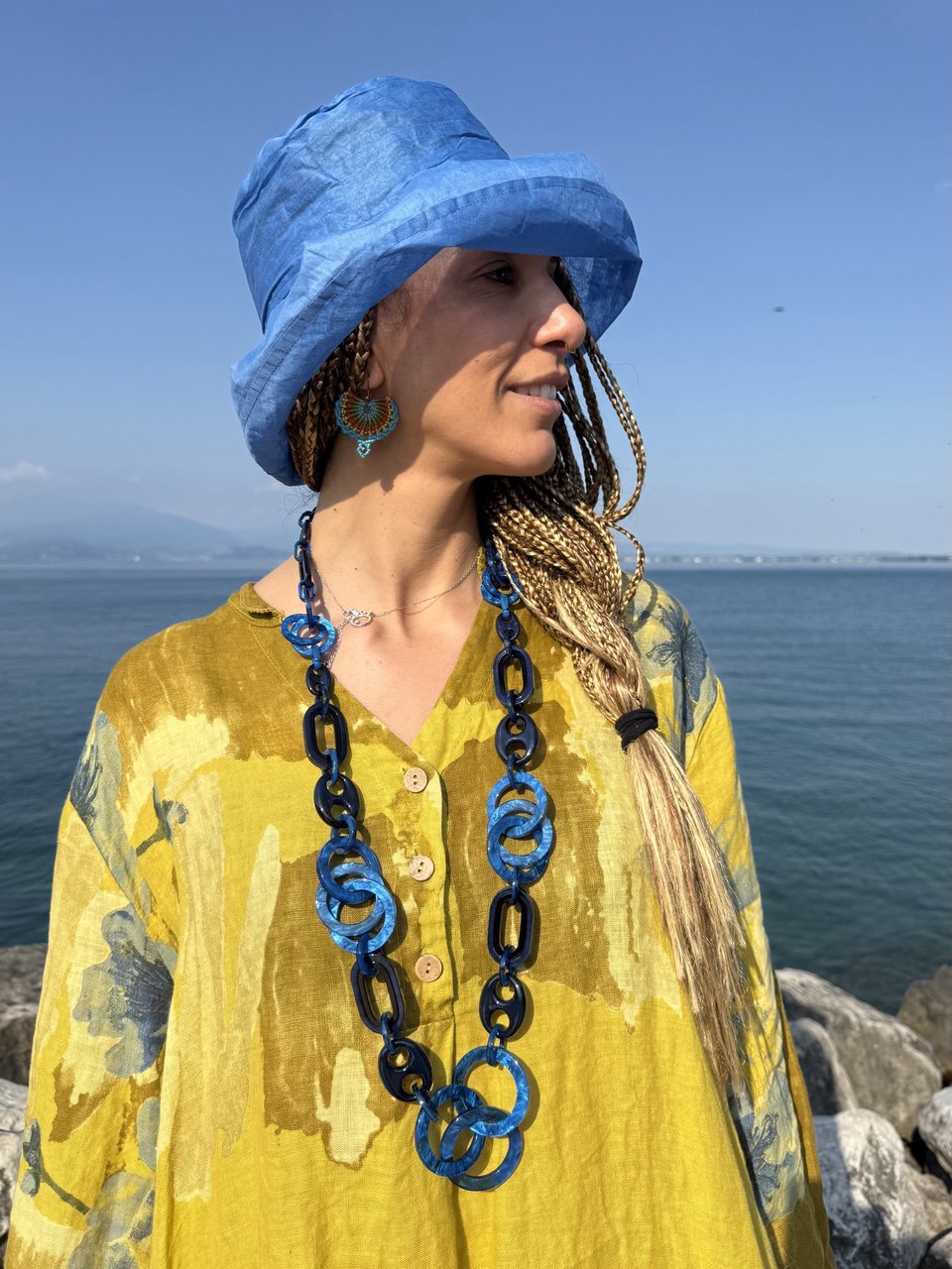 Cappello DENIM garzato tascabile