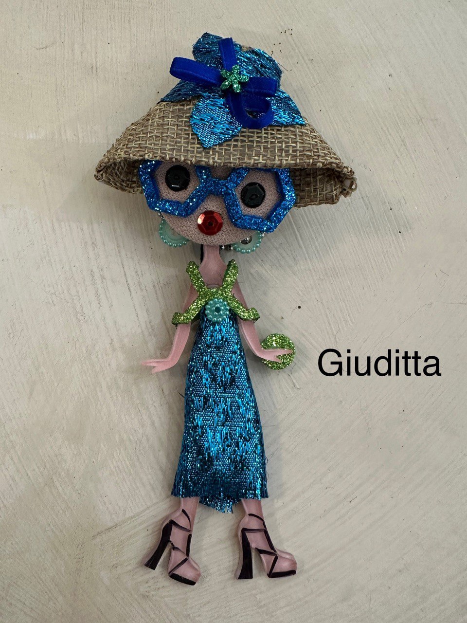 COLLANA E/ O SPILLA GIUDITTA