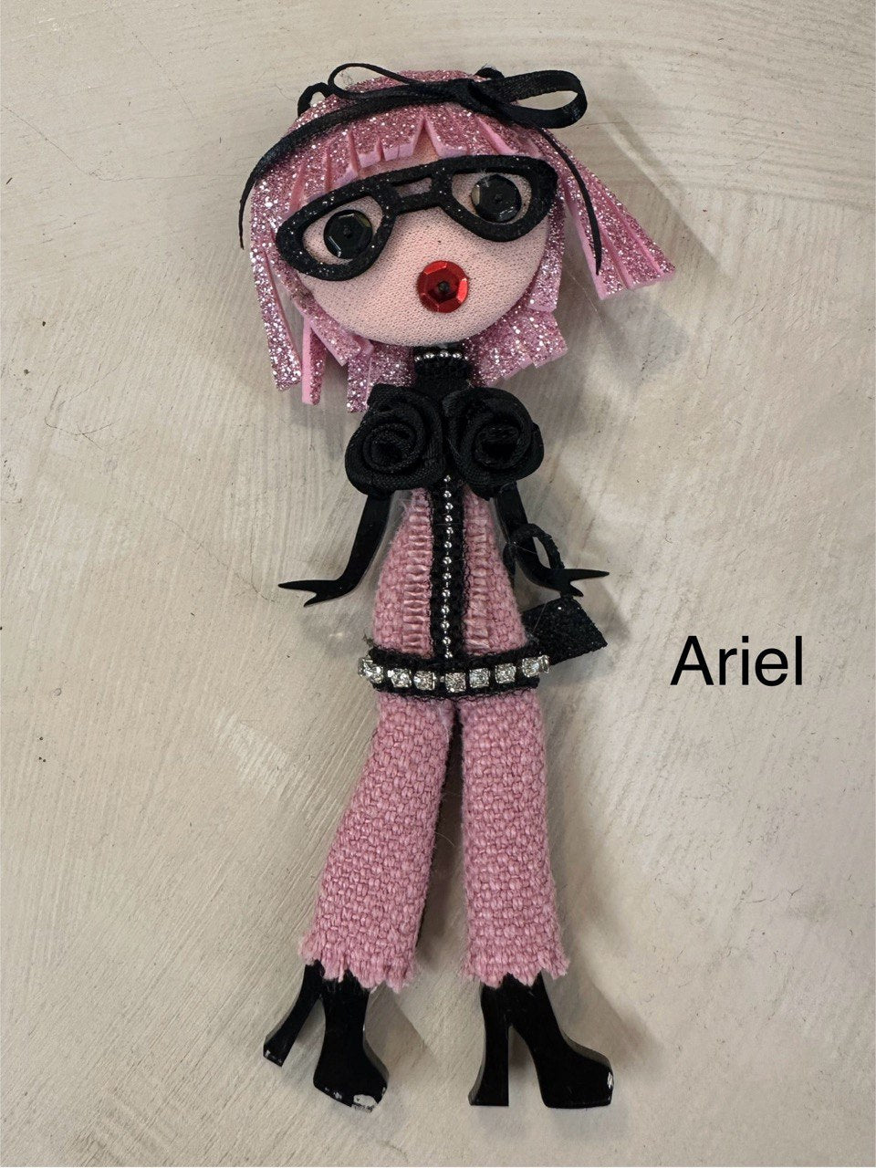 COLLANA E/ O SPILLA ARIEL