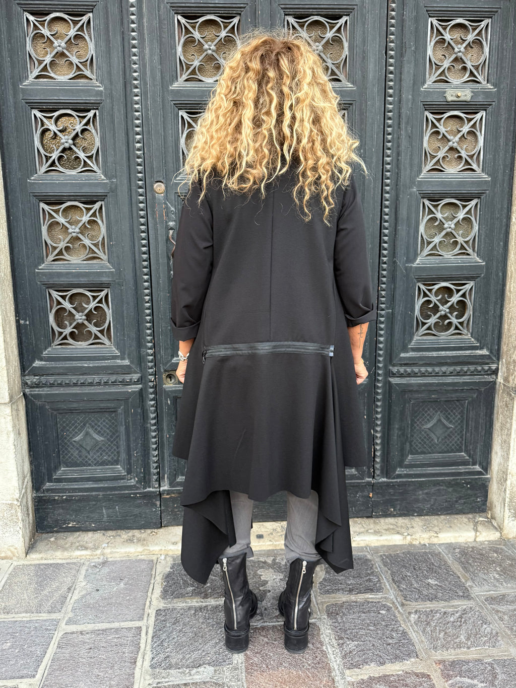 GILLET LUNGO ASIMMETRICO