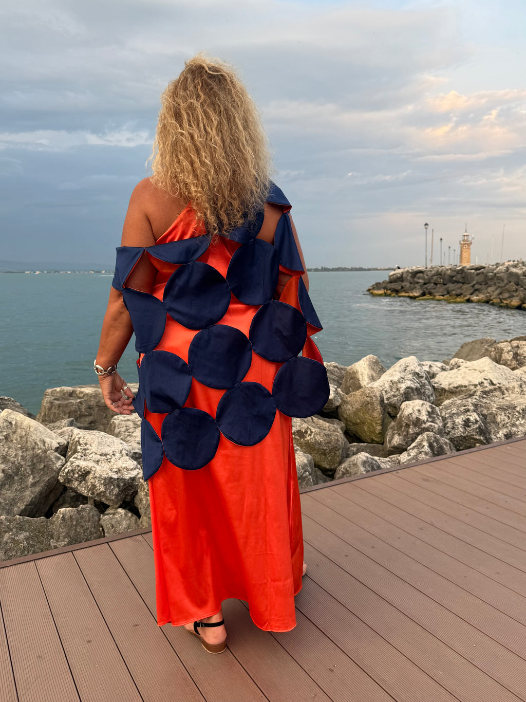 STOLA A CERCHI ARANCIO  E BLU