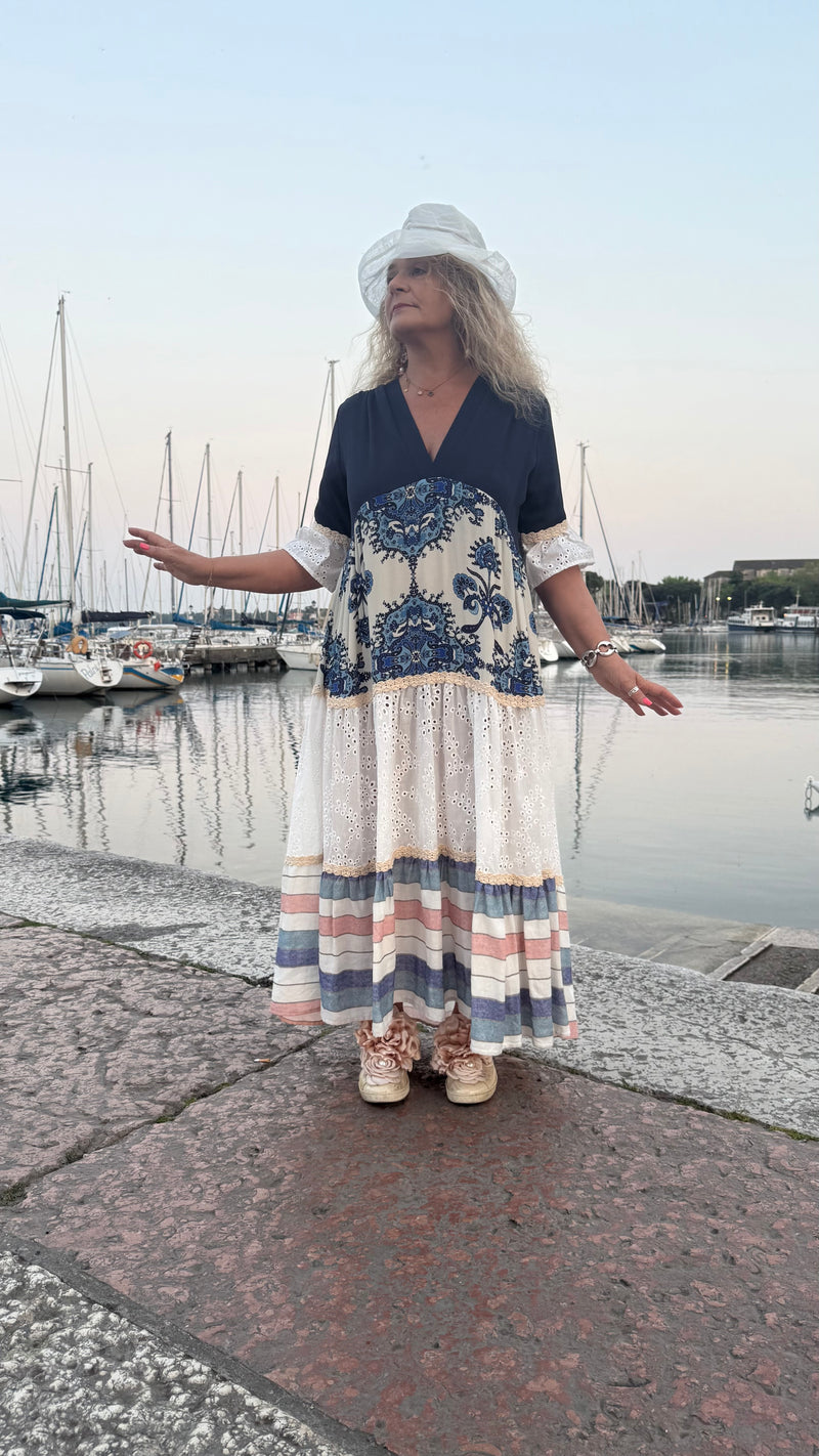 ABITO CLELIA