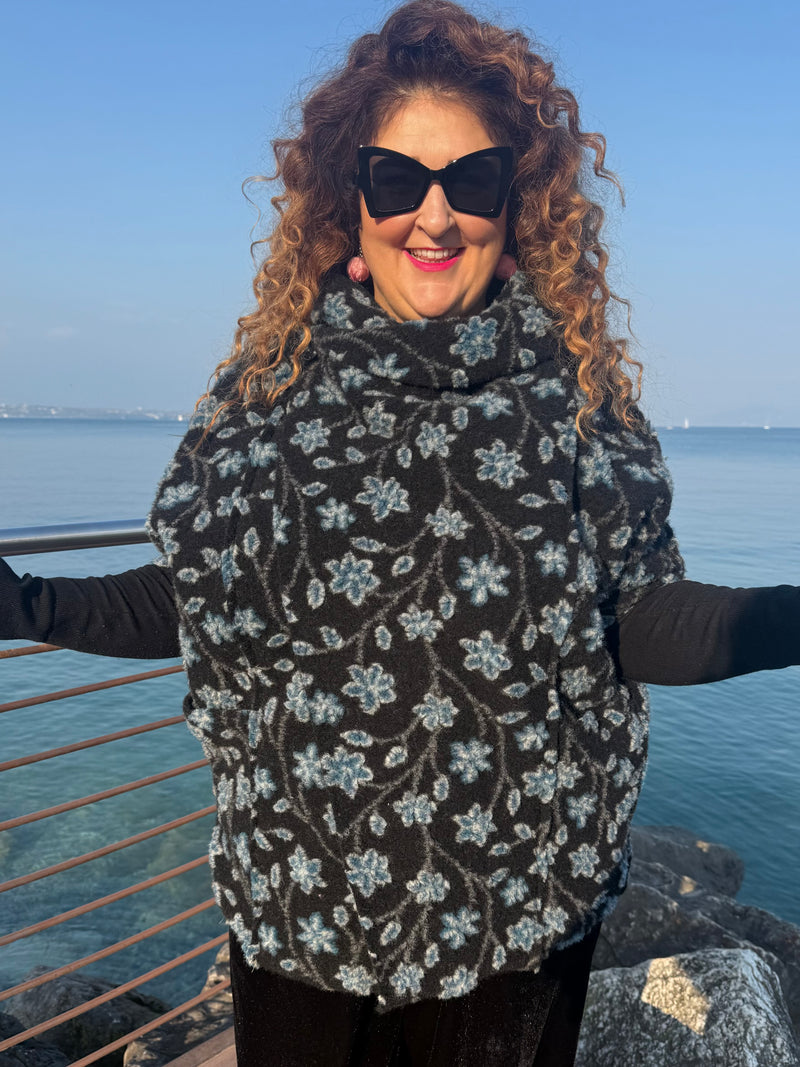 GIACCONE  OSLO NERO fiorì azzurri