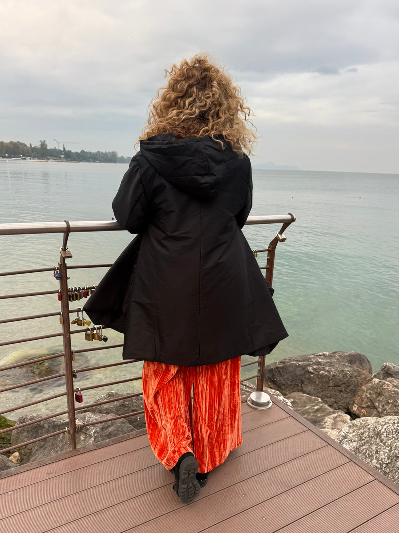 PIUMINO NERO