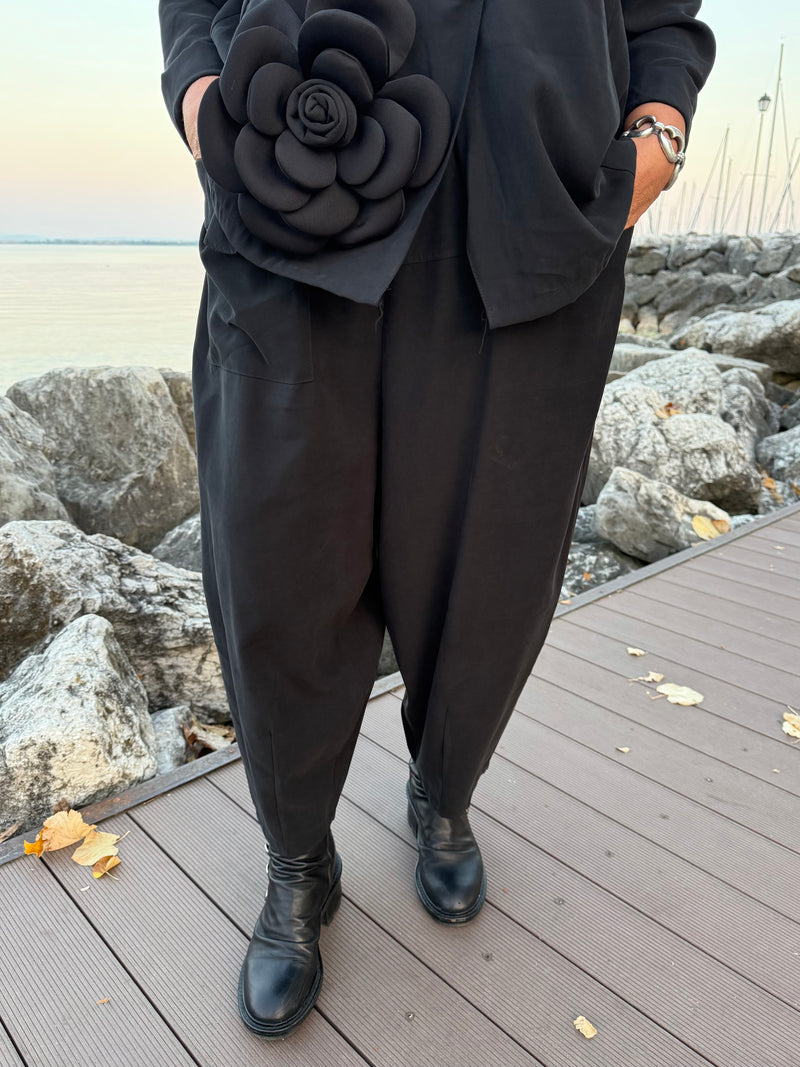 COMPLETO MALU’ CON PANTALONI NERO