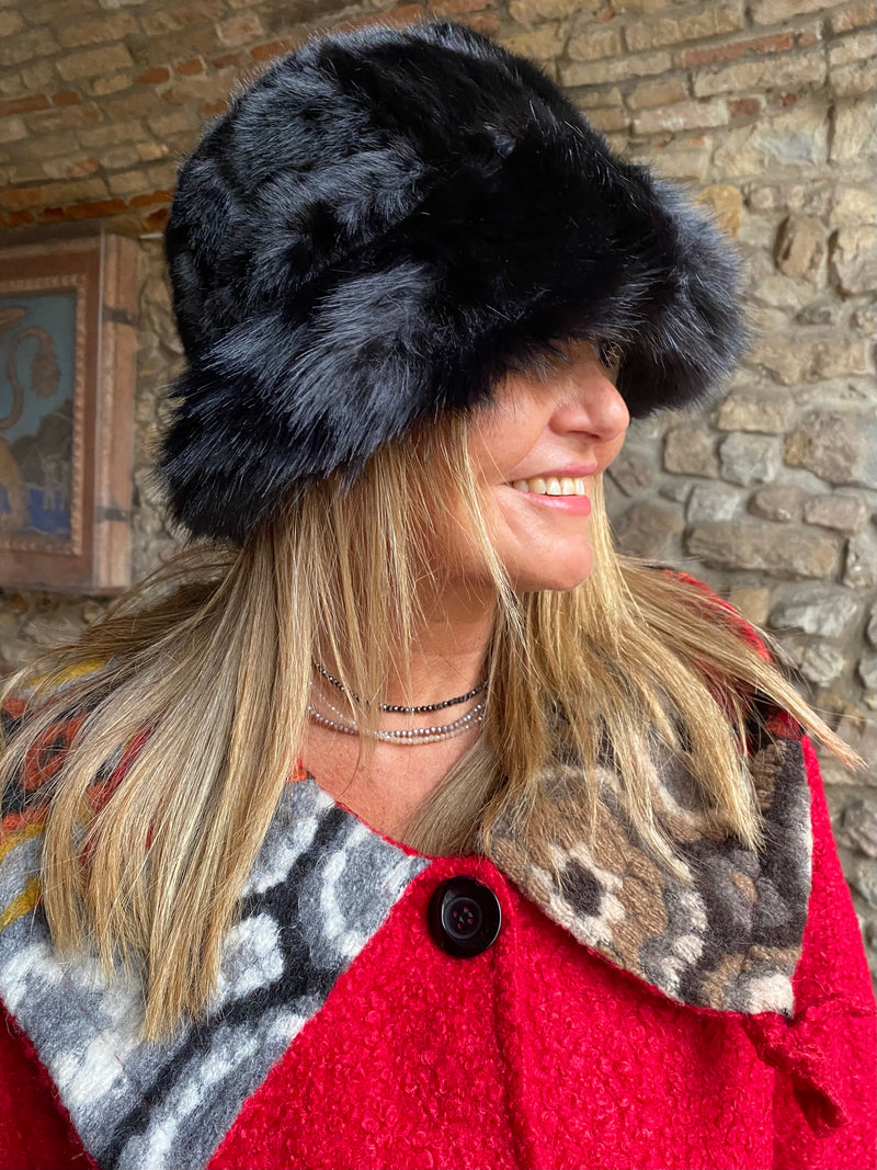 CAPPELLINO TEDDY NERO