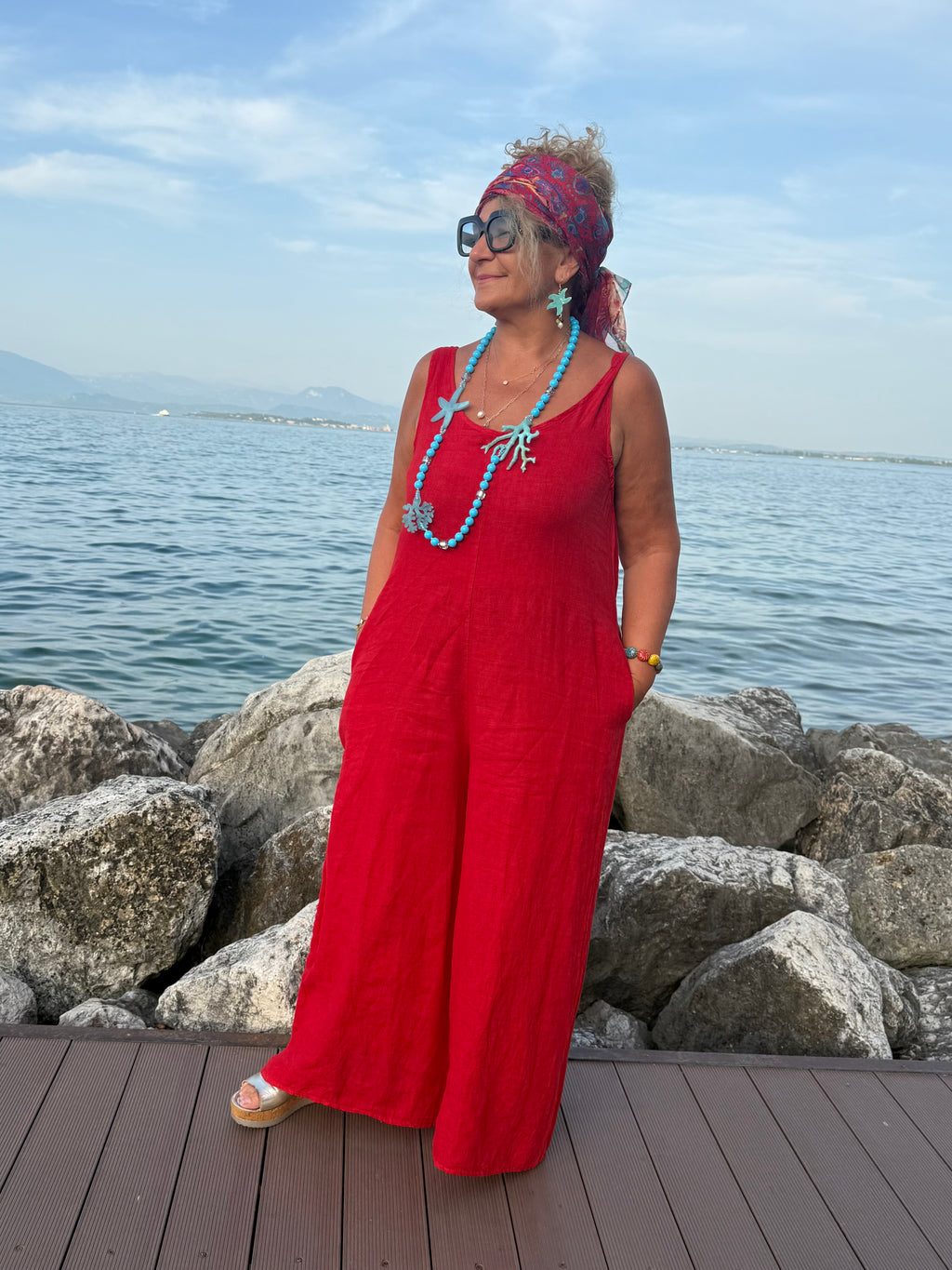 TUTA VIVIENNE IN LINO ROSSA