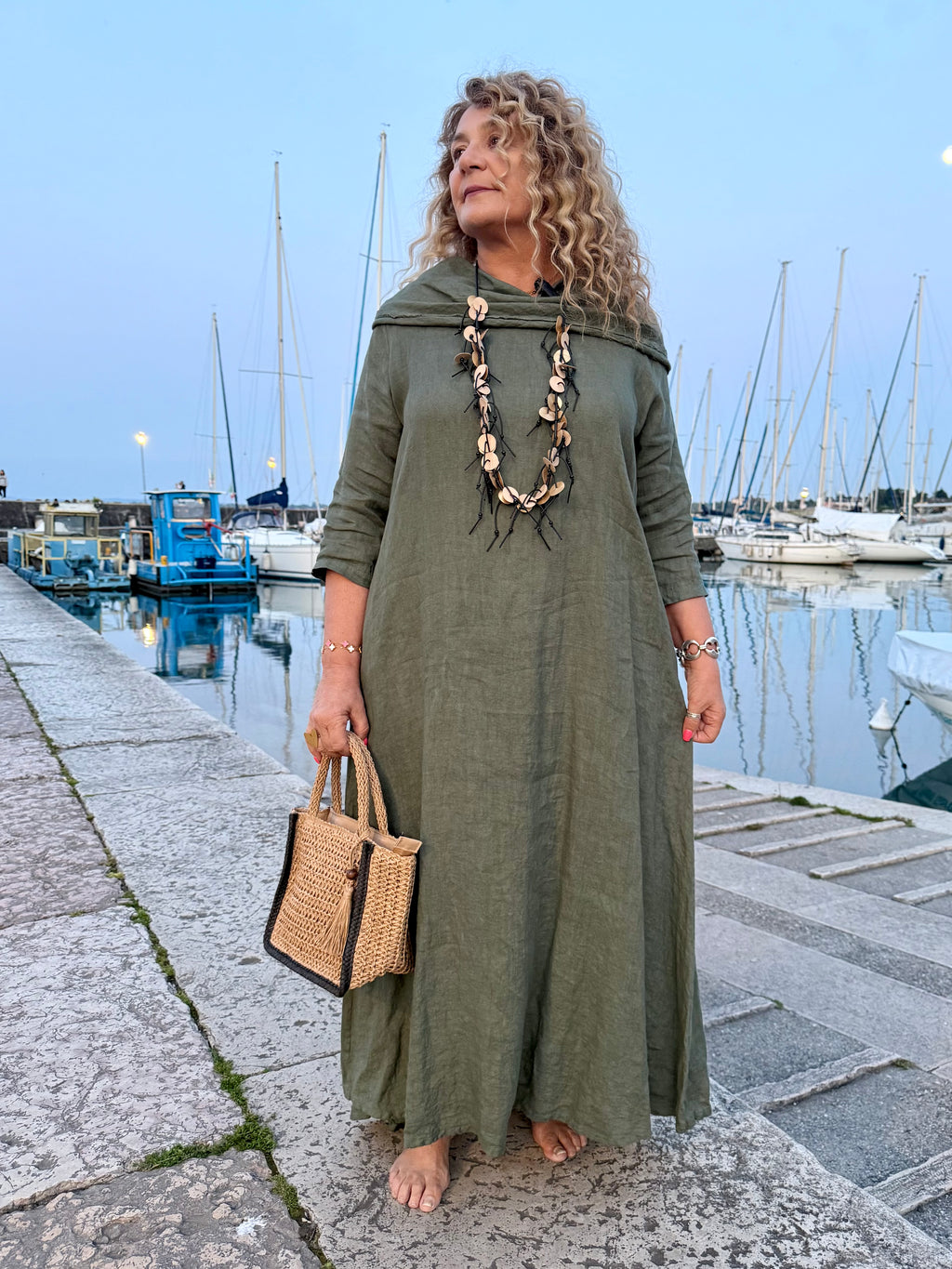 ABITO IN LINO GRAZIA  VERDE MILITARE