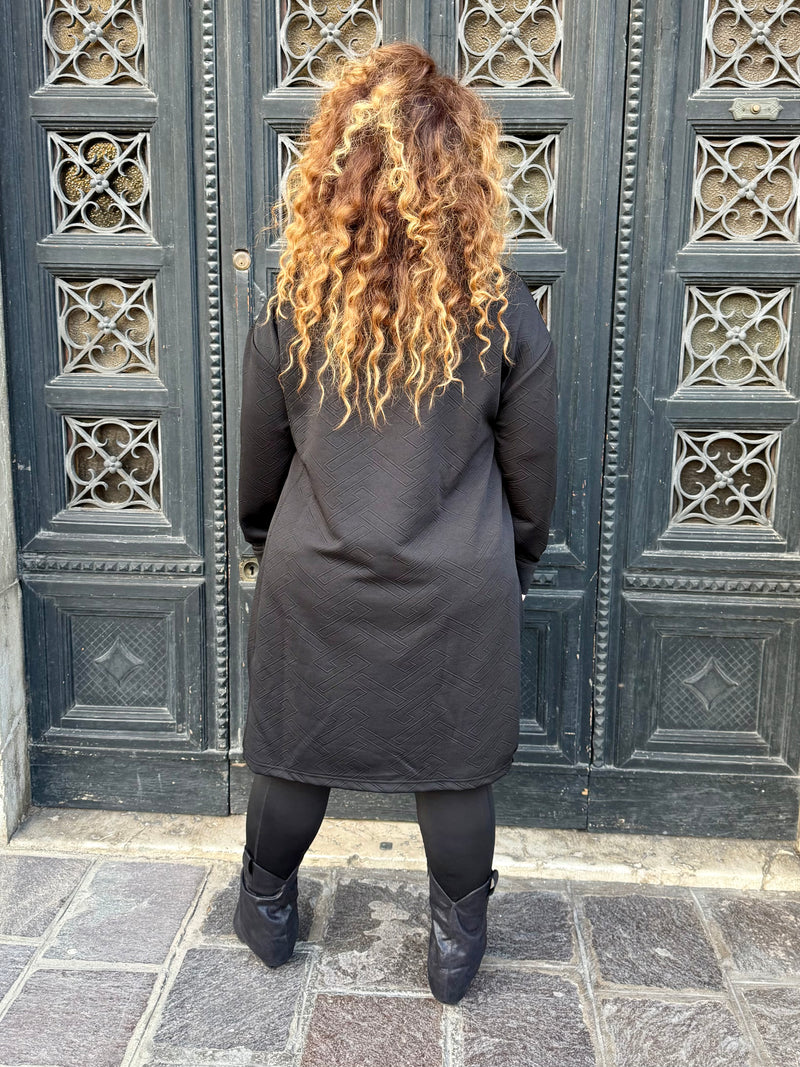 ABITO/BLUSA SVASATA MOTIVO GEOMETRICO