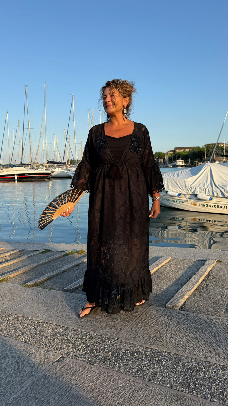 ABITO NERO IN PIZZO DI COTONE  SARA
