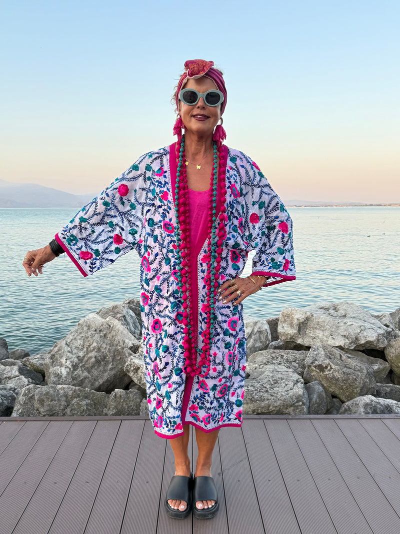 KIMONO BIANCO RICAMO FUCSIA