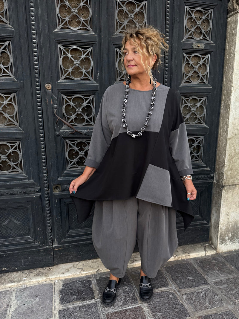 BLUSA ZEINA GRIGIA E NERA