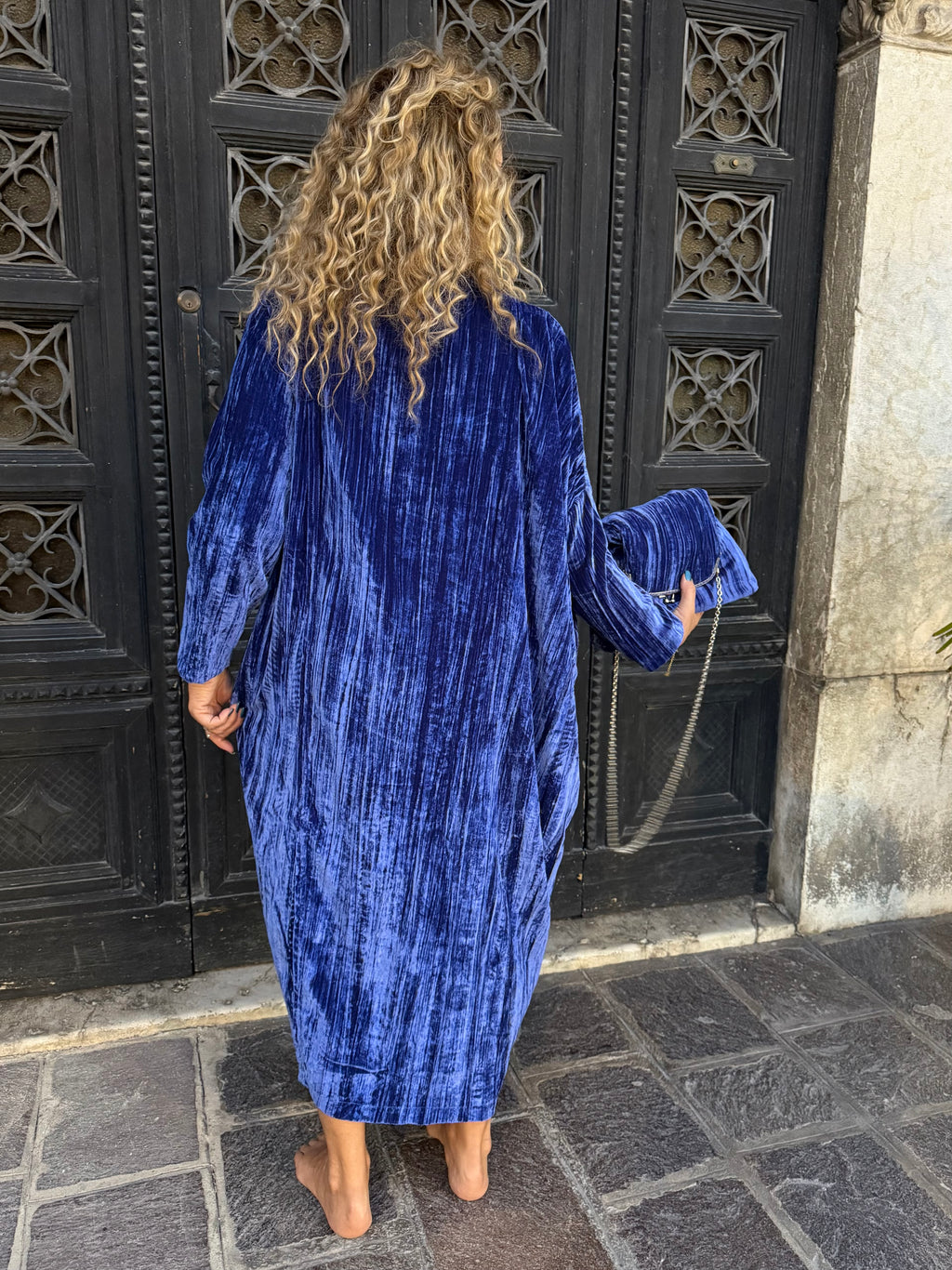 ABITO IN VELLUTO VELLUTO BLU