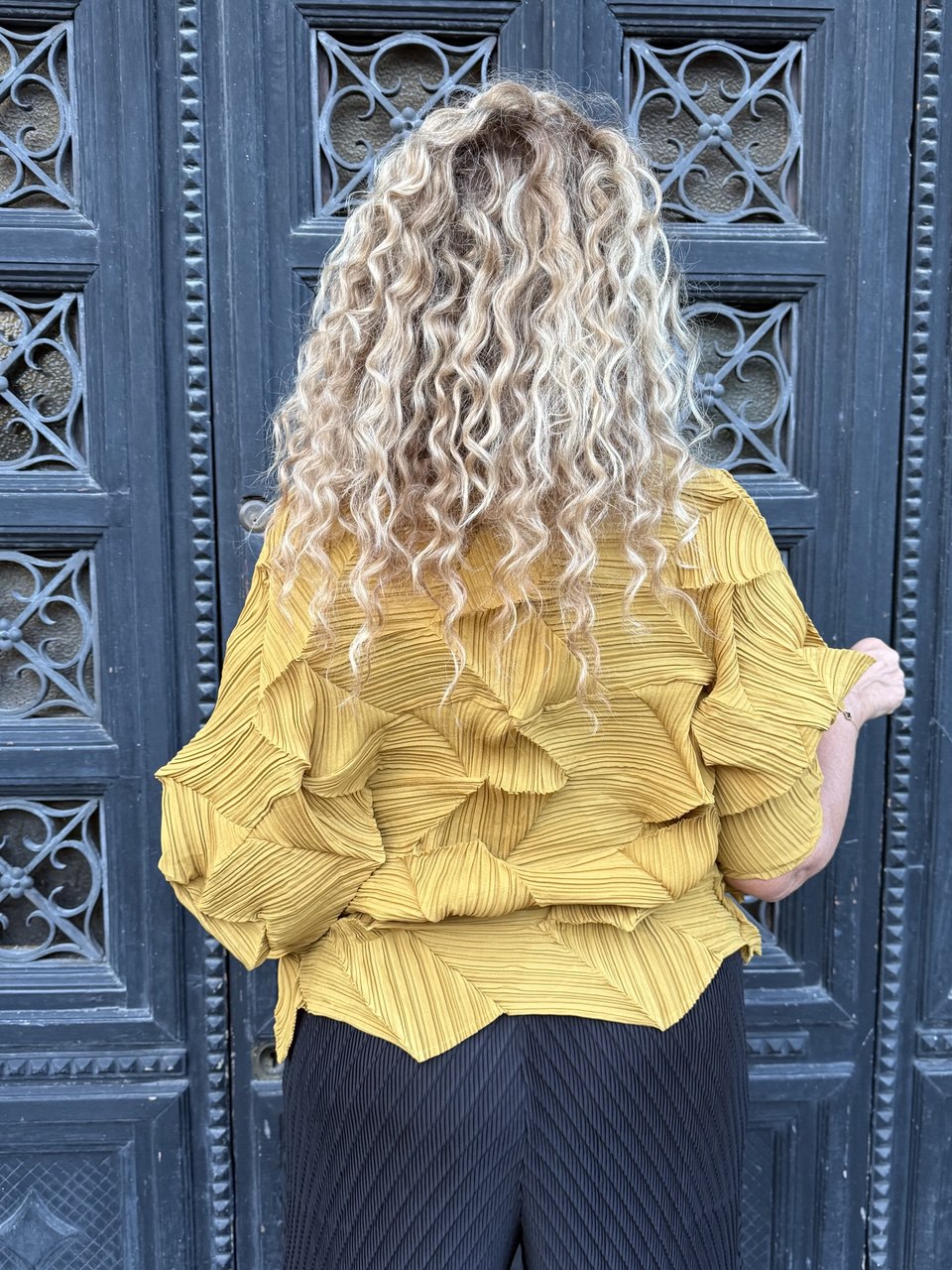 BLUSA IN PLISSÈ SENAPE PIZZICATO
