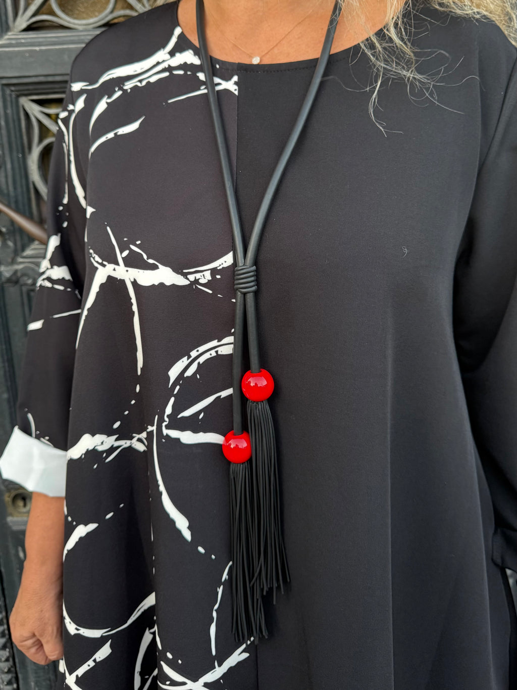 COLLANA PALLINE ROSSE PROPILENE