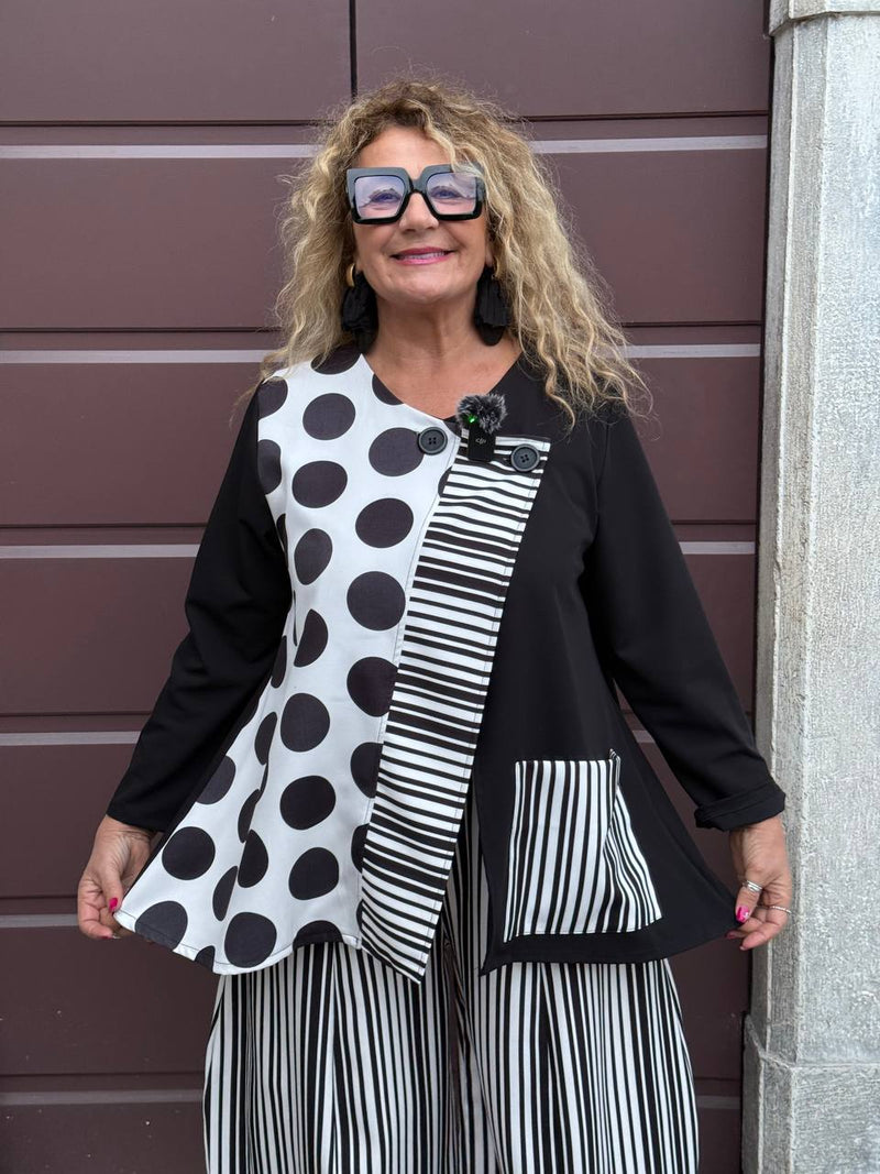 COMPLETO RIGHE NERO E BIANCO