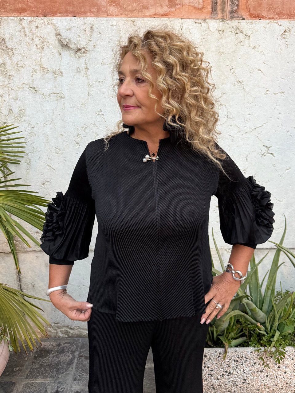 BLUSA PLISSÉ NERA