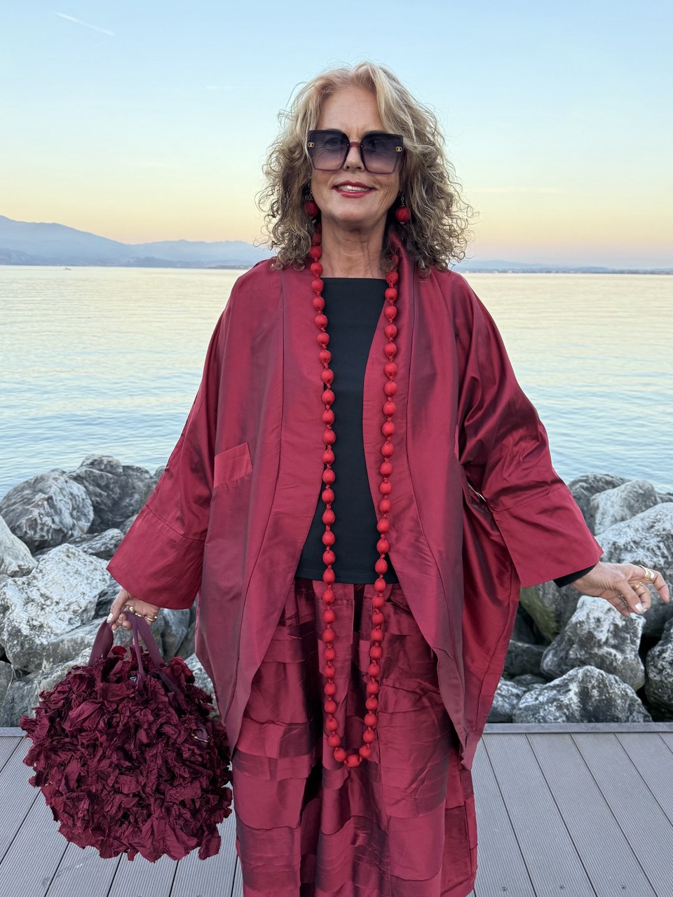 SPOLVERINO AMPIO ROSSO ORIENTE