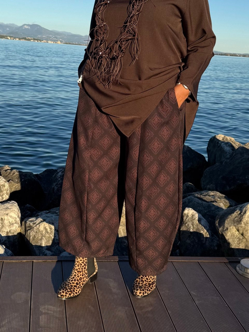 PANTALONE ZOE CIOCCOLATO STAMPATO