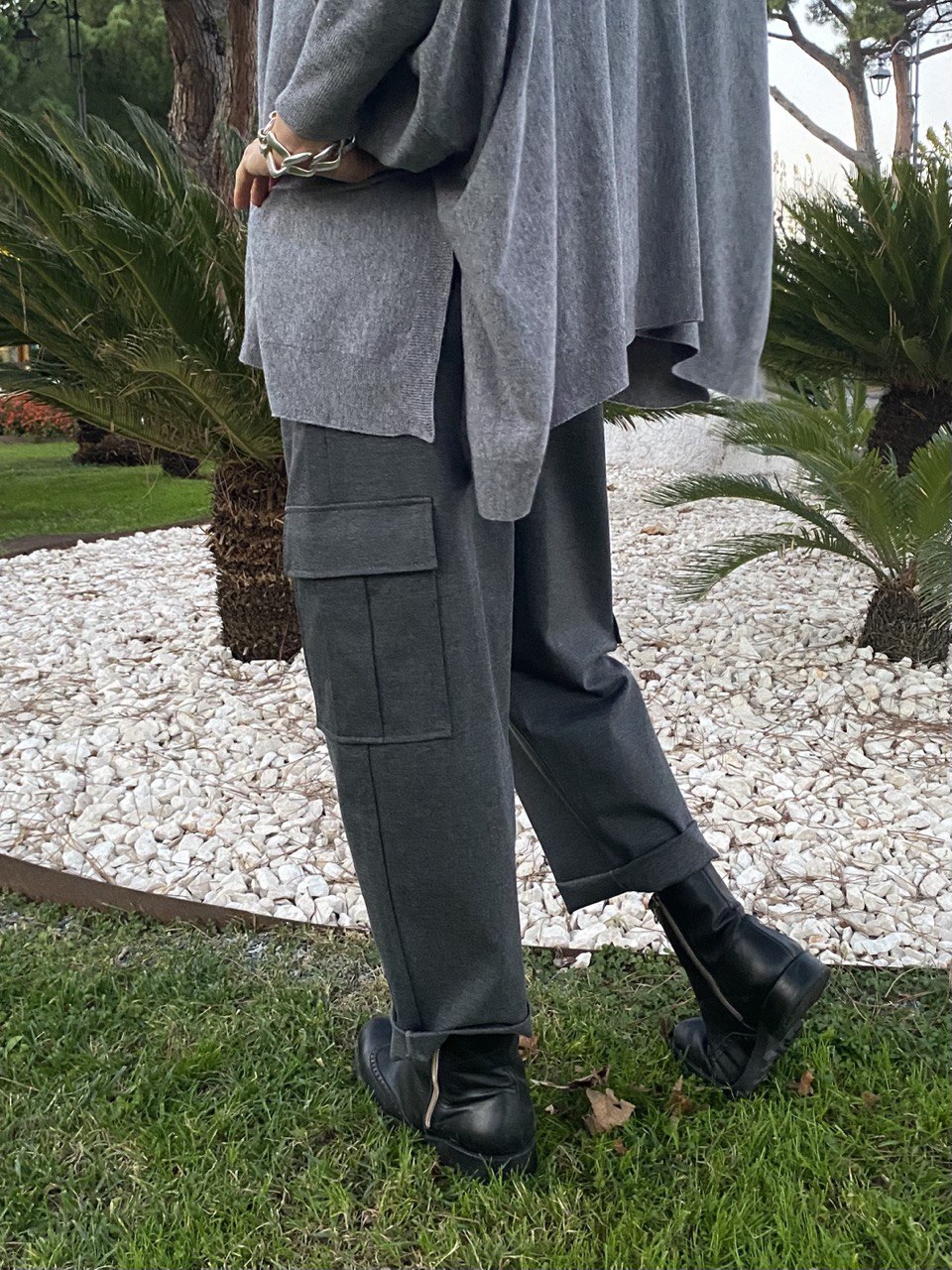 Pantaloni grigio cargo punto Milano