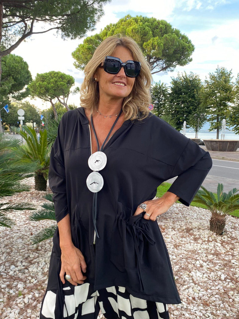 BLUSA/GIACCA LACCIO NERA