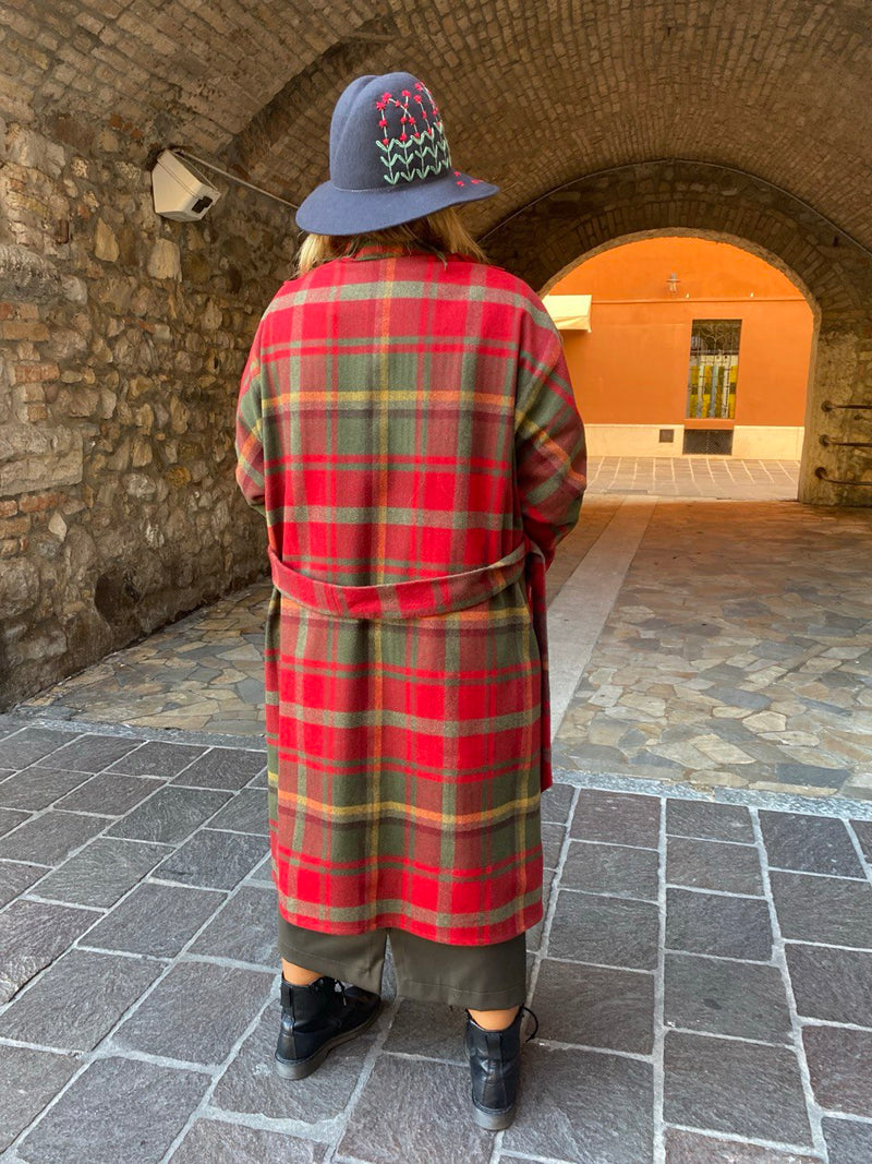 Cappotto scozzese con frange